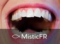 Rêver de dents qui tombent et saignent